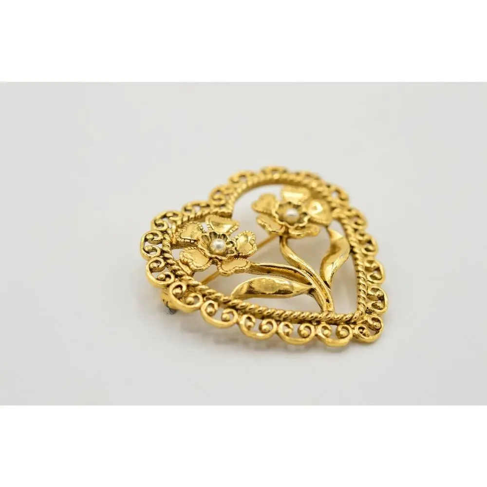Vintage Pin Brooch Gold Floral Flower Heart Faux Seed Pearl Bead Metal 1980s 9B